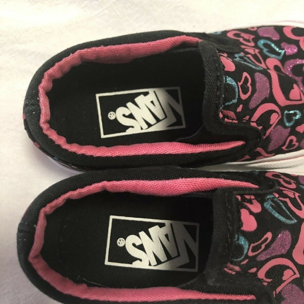 Vans | Toddler SZ 5 | Girls Hearts Black Pink Casual Slip On Sneakers Loafers - Picture 2 of 7